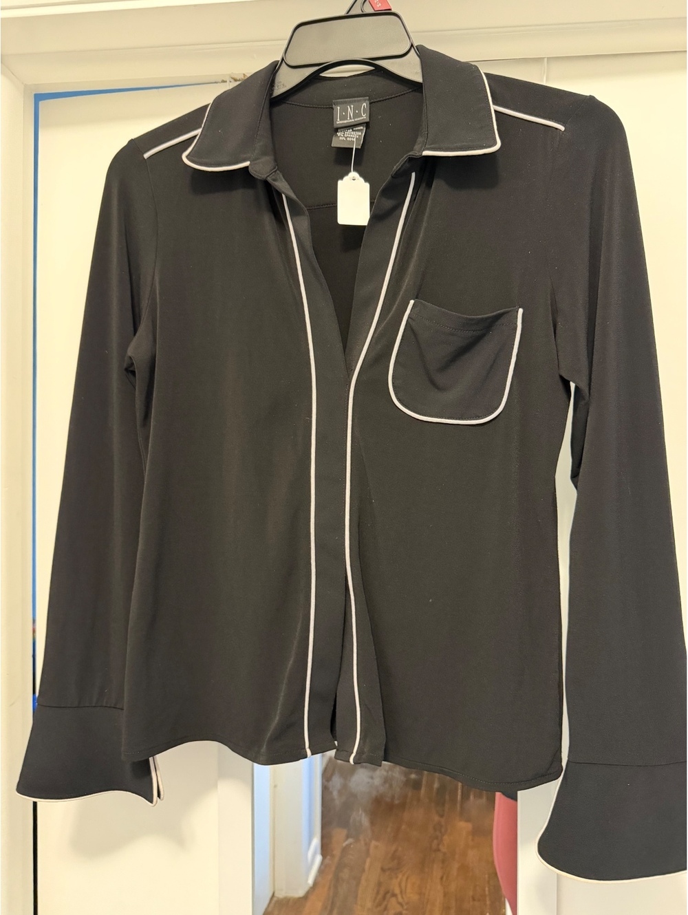 I.N.C. International Concepts Black Button-Up Shirt with White Piping, Size M